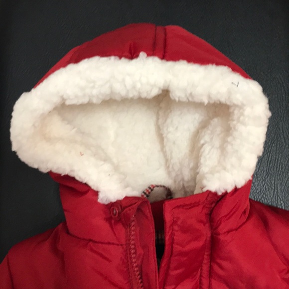 Ben Sherman: Red Snow Suit 6-9months - Picture 6 of 9